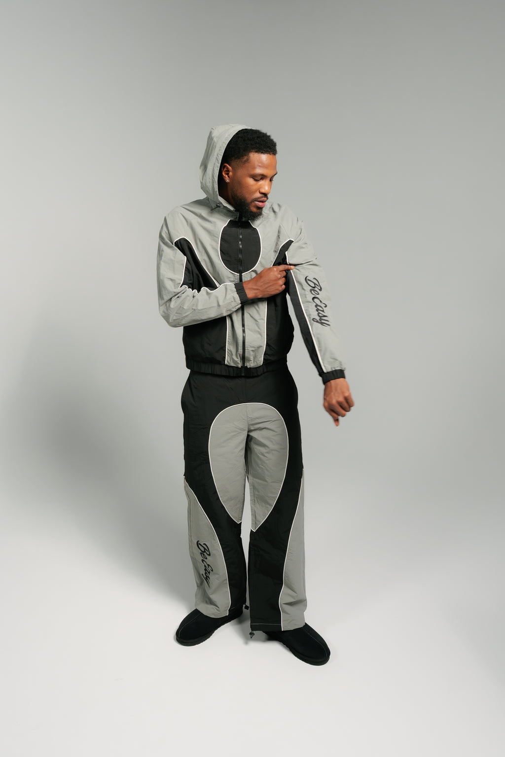 BE EASY “RETRO” WINDBREAKER